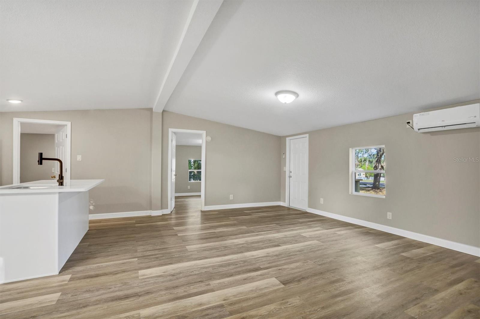 Image 10 of 32 For 3064 Singletree Court