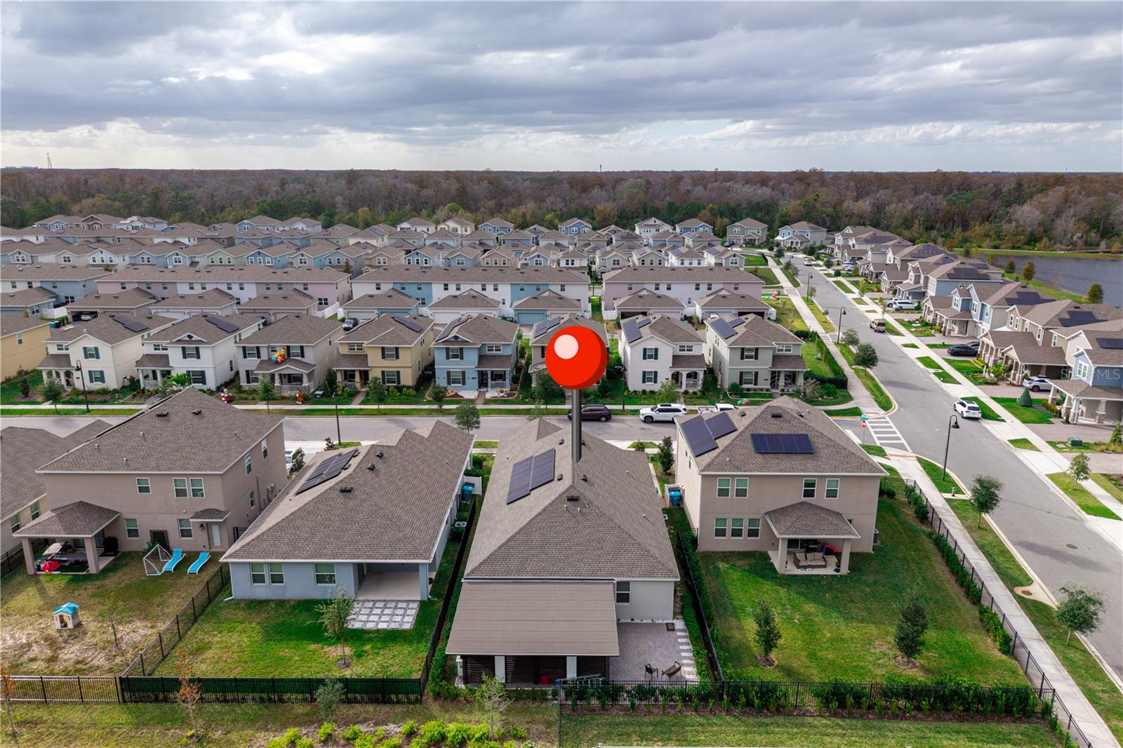 Image 5 of 36 For 11409 Rhyme Ave