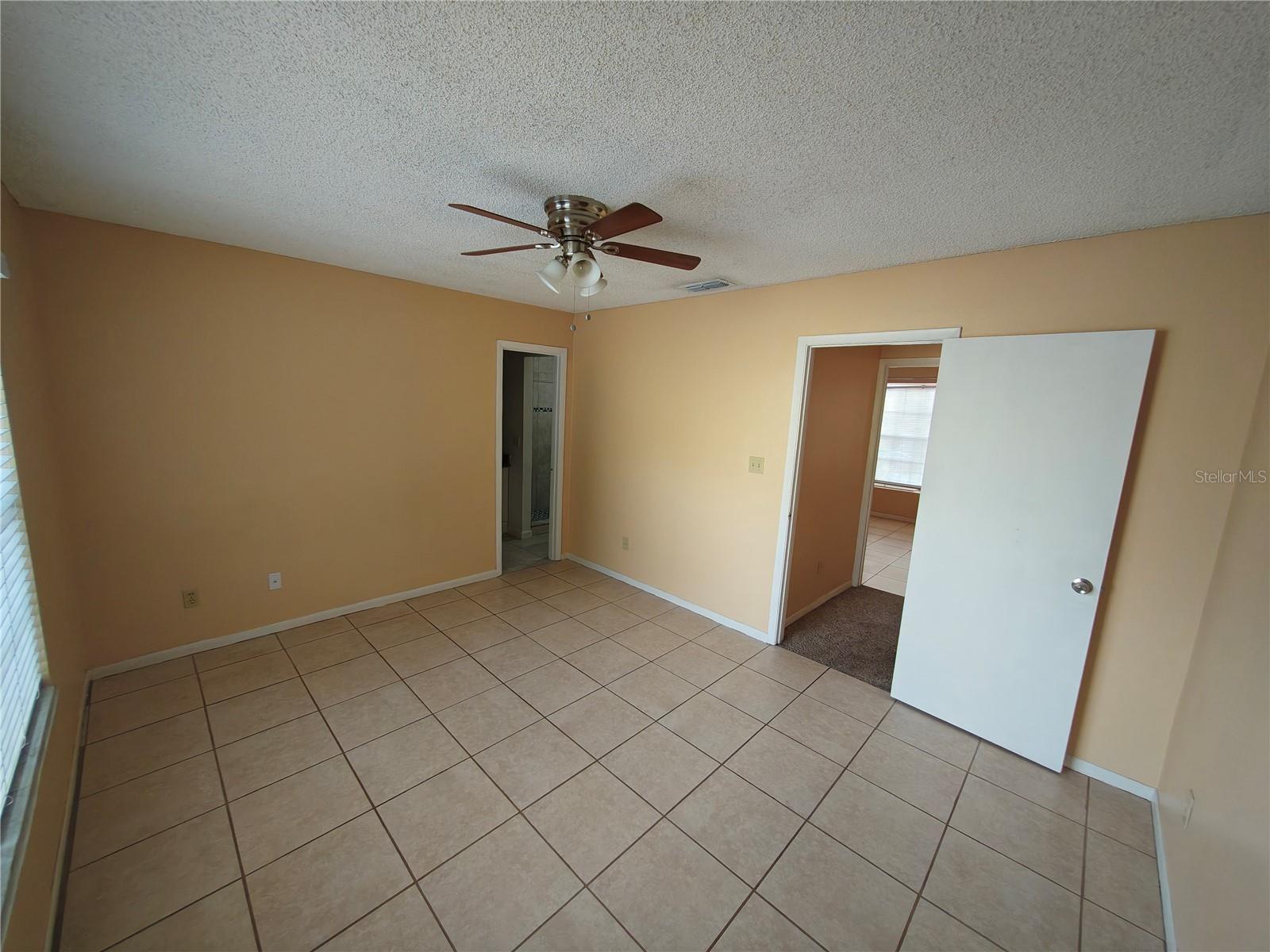 Image 11 of 28 For 11015 Regency Commons Court