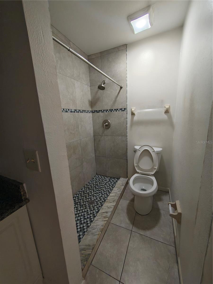 Image 12 of 28 For 11015 Regency Commons Court