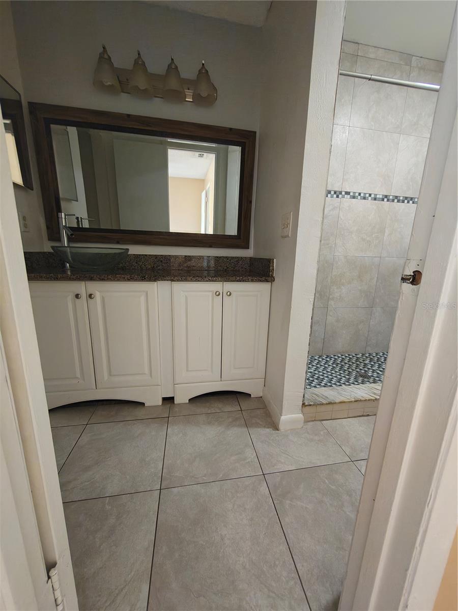 Image 13 of 28 For 11015 Regency Commons Court