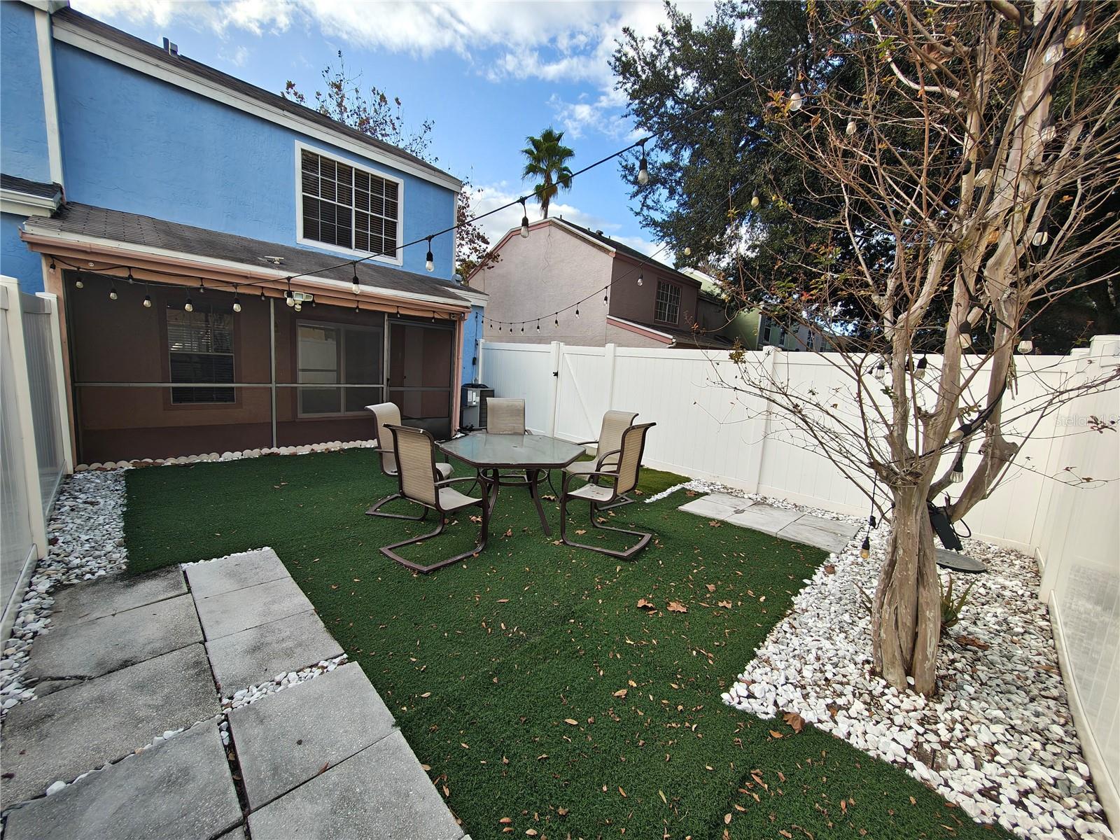 Image 21 of 28 For 11015 Regency Commons Court