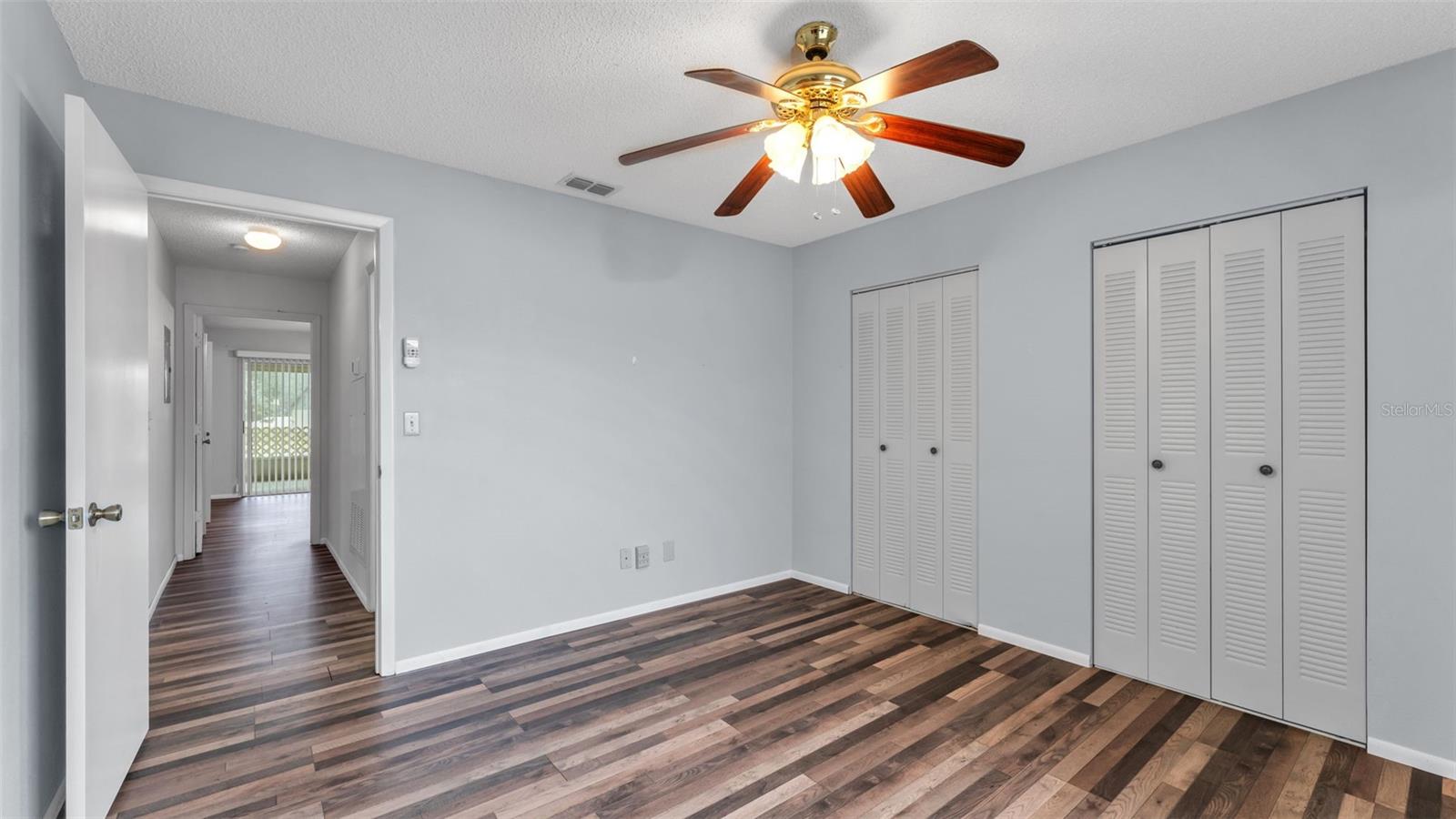 Image 10 of 50 For 381 Winter Ridge Boulevard