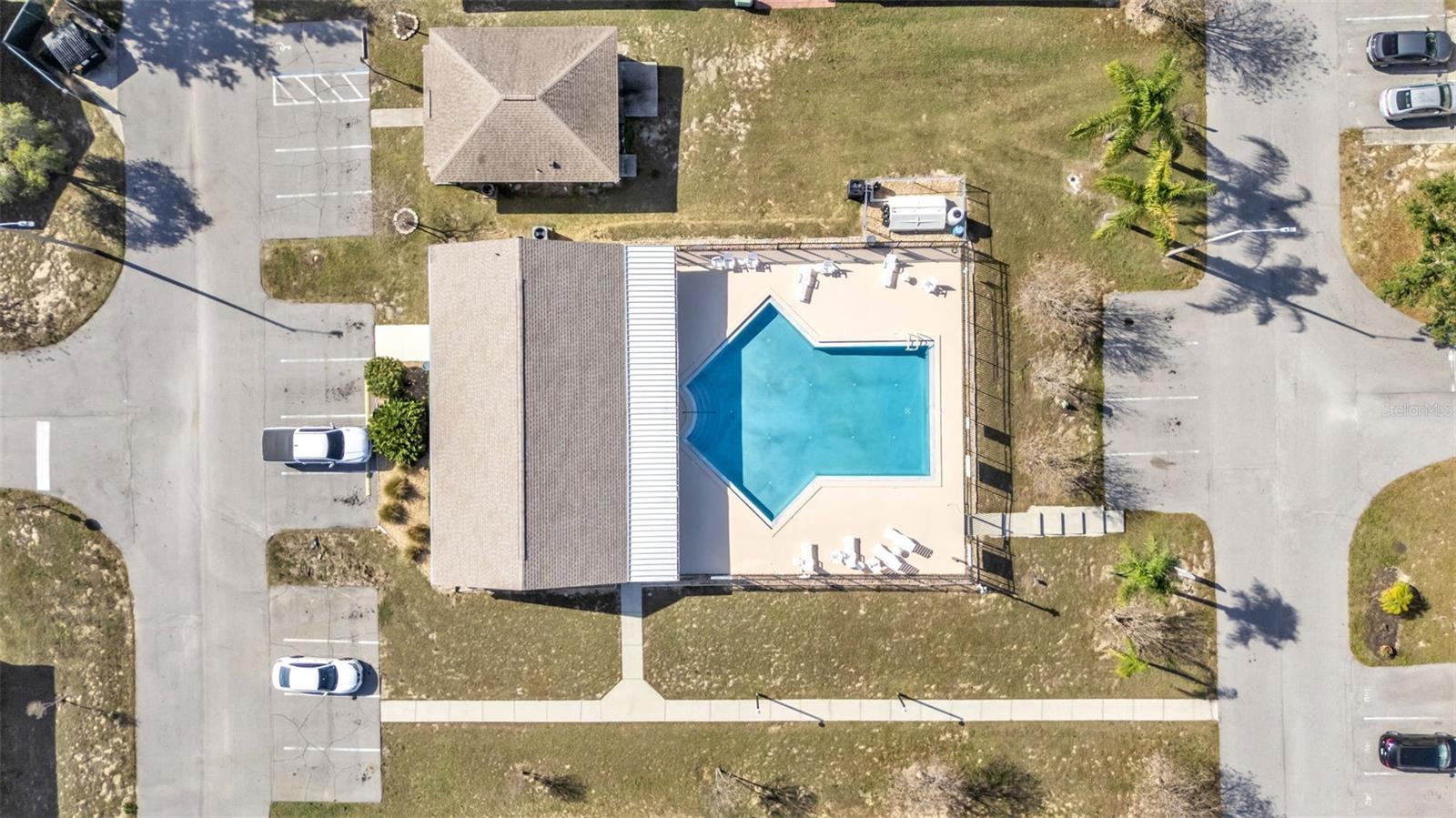 Image 34 of 50 For 381 Winter Ridge Boulevard