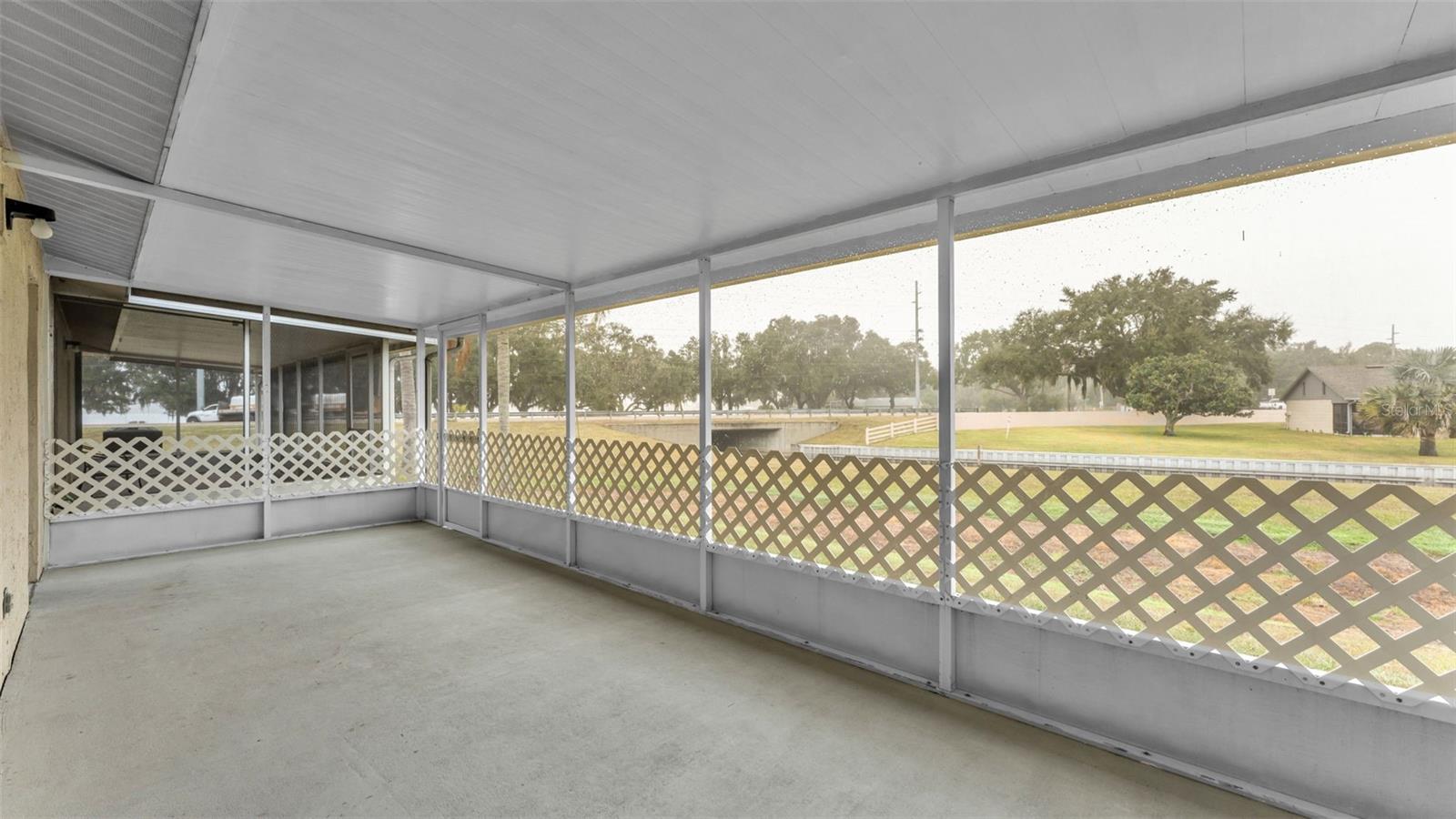 Image 43 of 50 For 381 Winter Ridge Boulevard