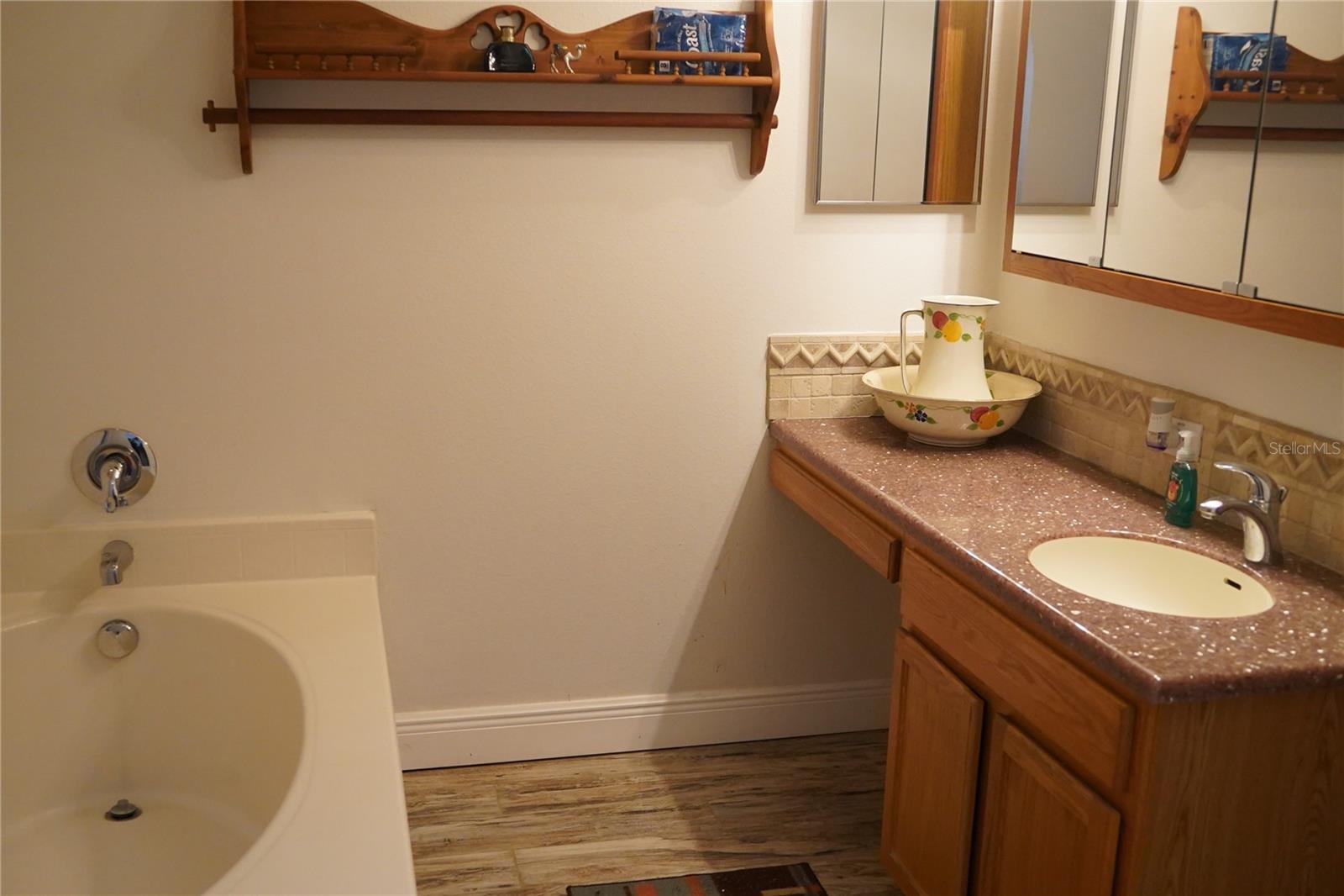 Image 11 of 12 For 304 Cocoa Court