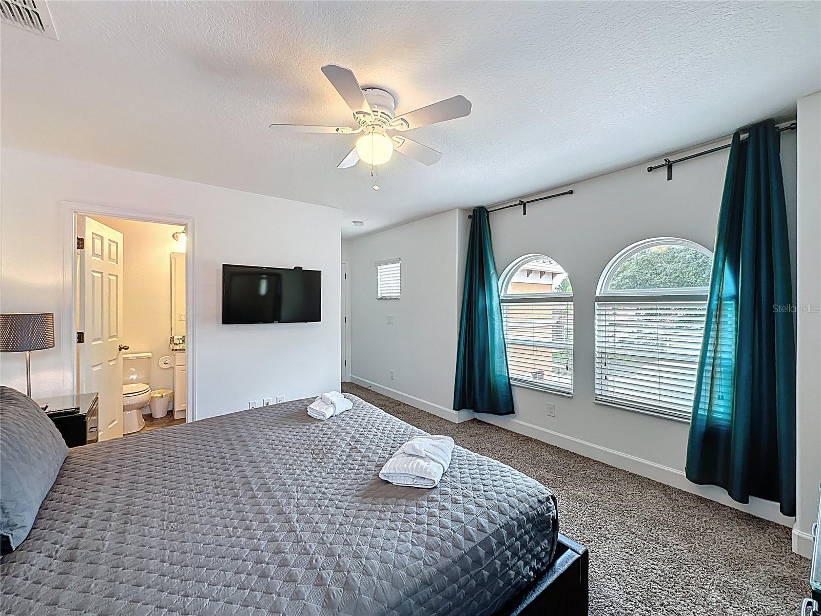 Image 64 of 93 For 394 Orange Cosmos Boulevard