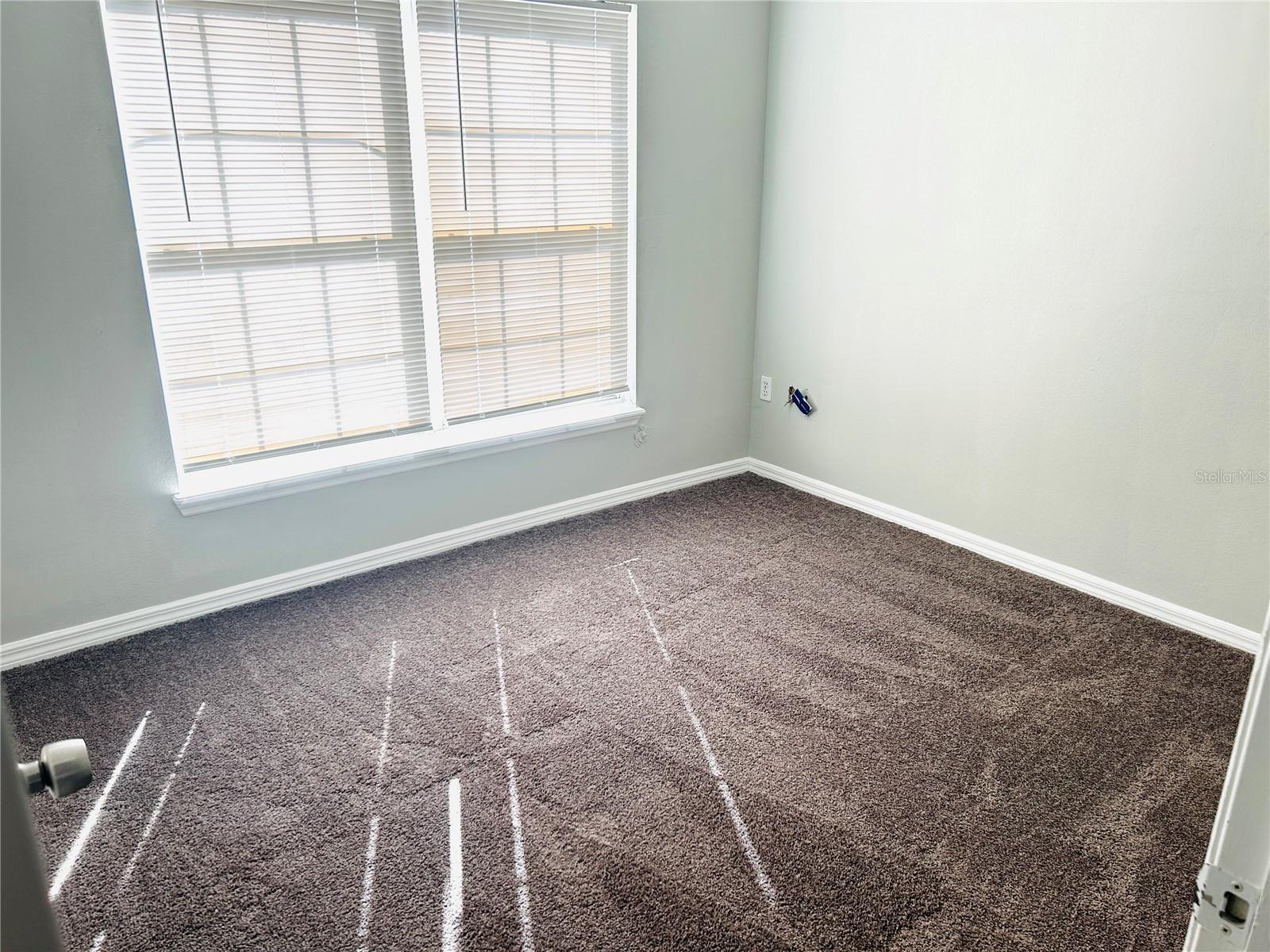 Image 22 of 34 For 40 Coventry Court