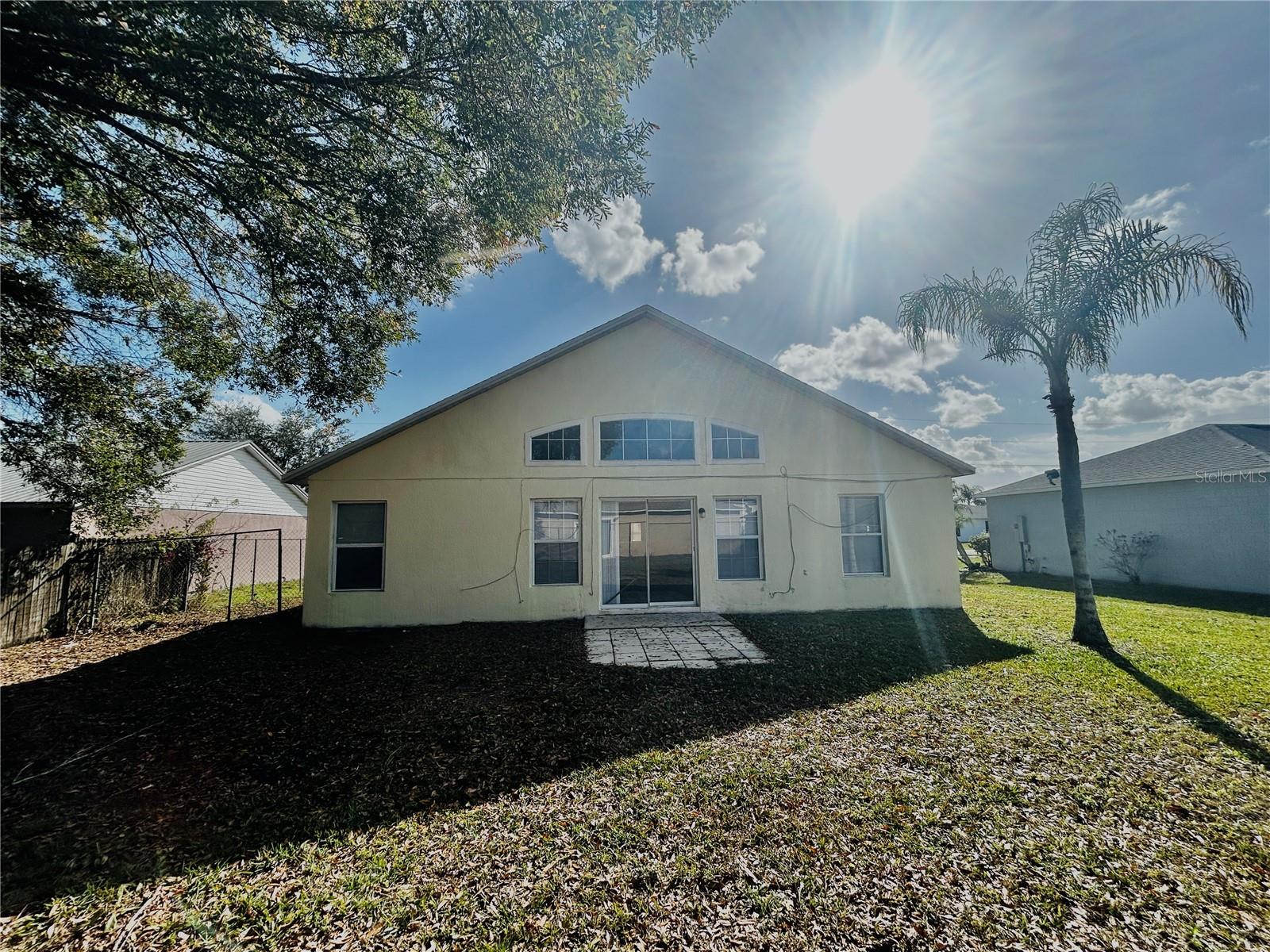 Image 29 of 34 For 40 Coventry Court