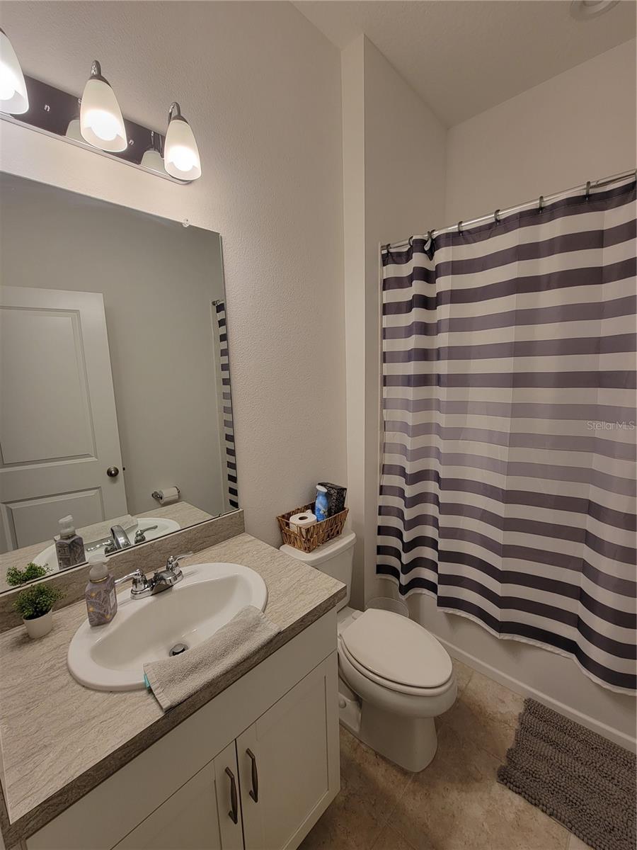 Image 14 of 19 For 5325 Jubiloso Drive