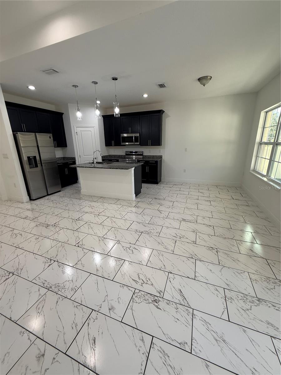 Image 12 of 29 For 2314 Apache Avenue