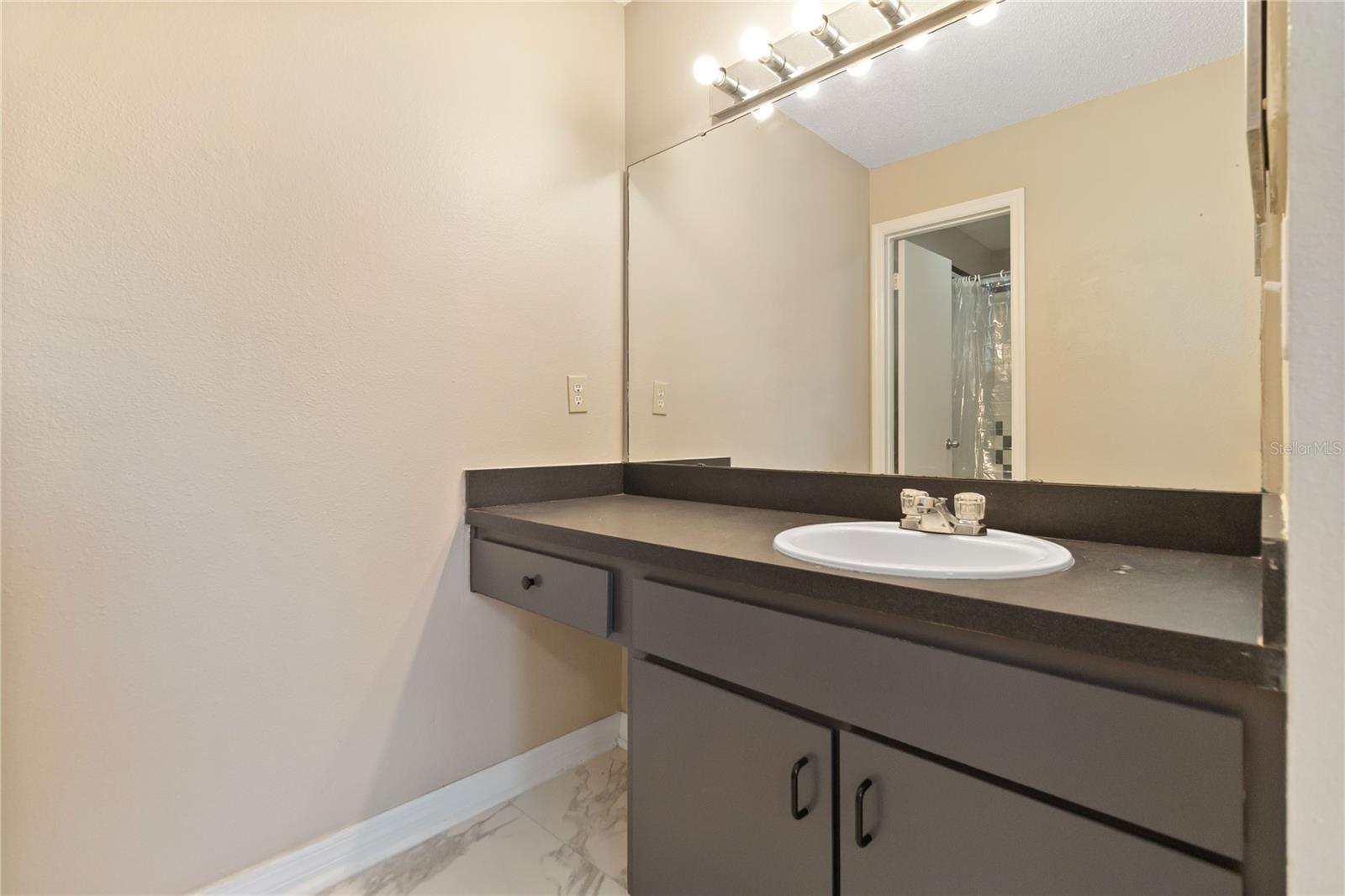 Image 16 of 38 For 1514 Wisconsin Avenue