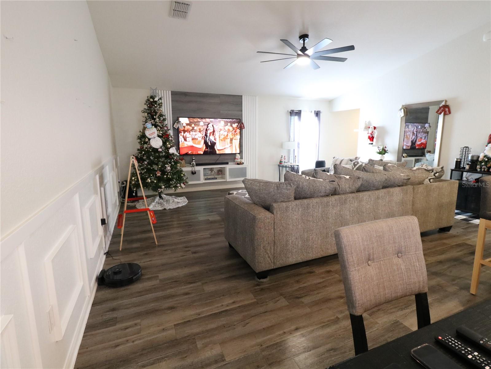 Image 10 of 34 For 365 Pentas Lane