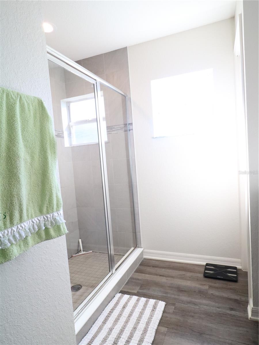 Image 17 of 34 For 365 Pentas Lane