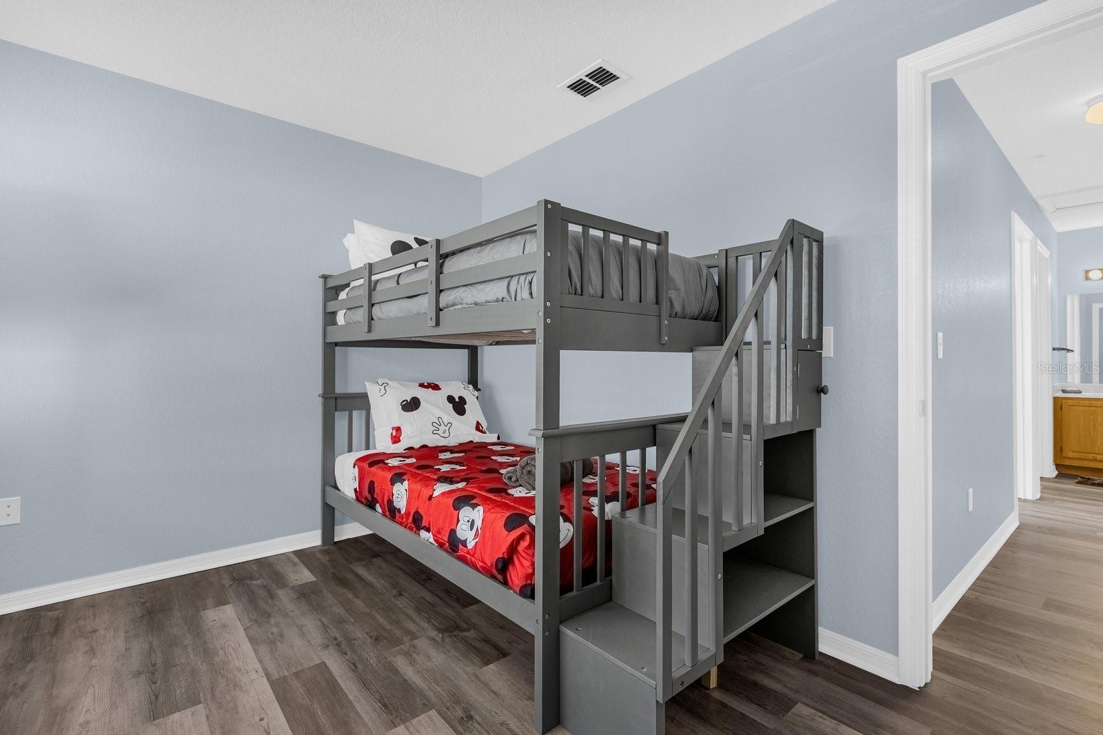 Image 17 of 42 For 4013 Venetian Bay Drive 107