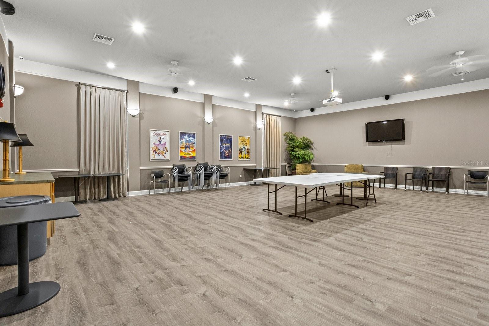 Image 29 of 42 For 4013 Venetian Bay Drive 107