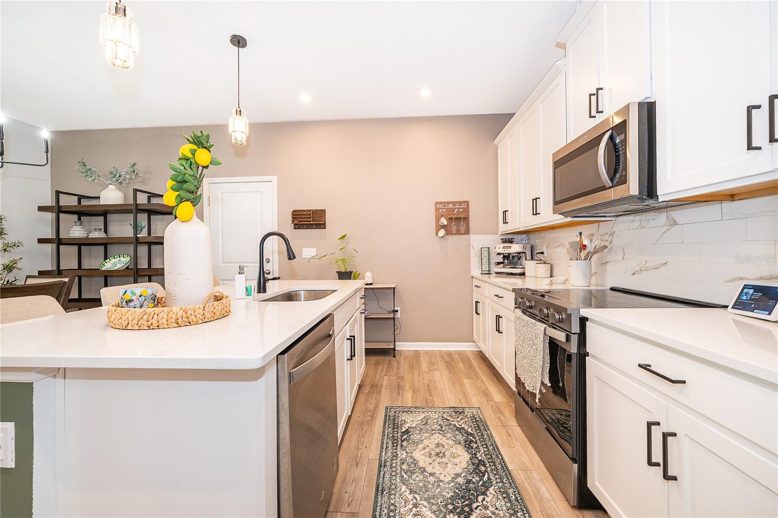 Image 13 of 46 For 11632 Founders Street