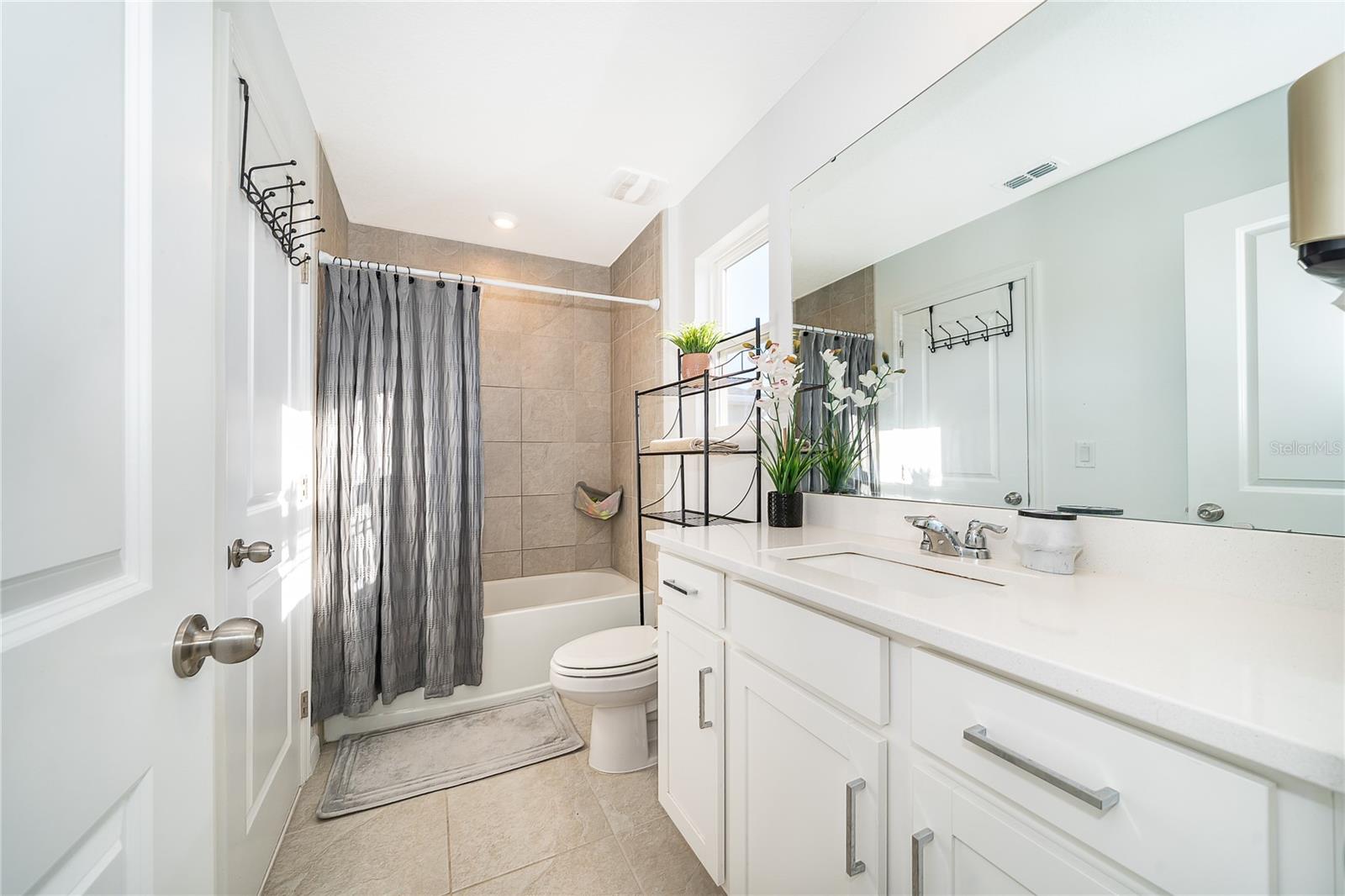 Image 24 of 46 For 11632 Founders Street