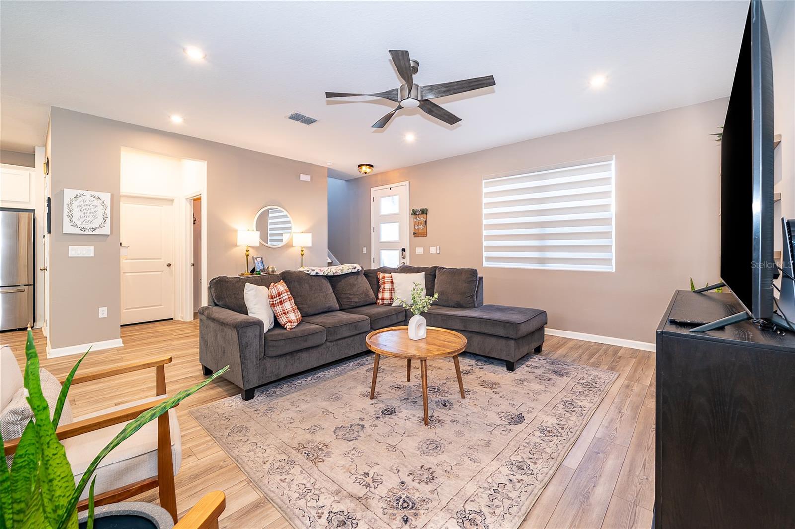 Image 6 of 46 For 11632 Founders Street