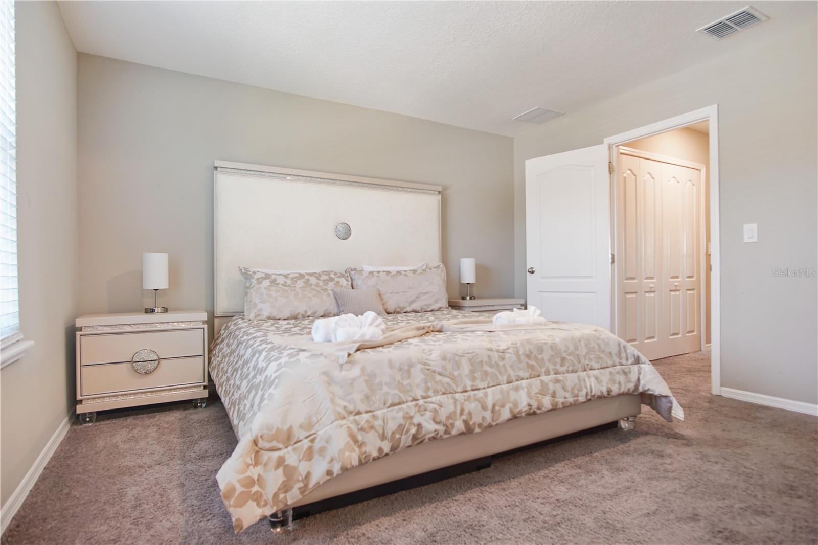 Image 15 of 39 For 4831 Coral Castle Drive