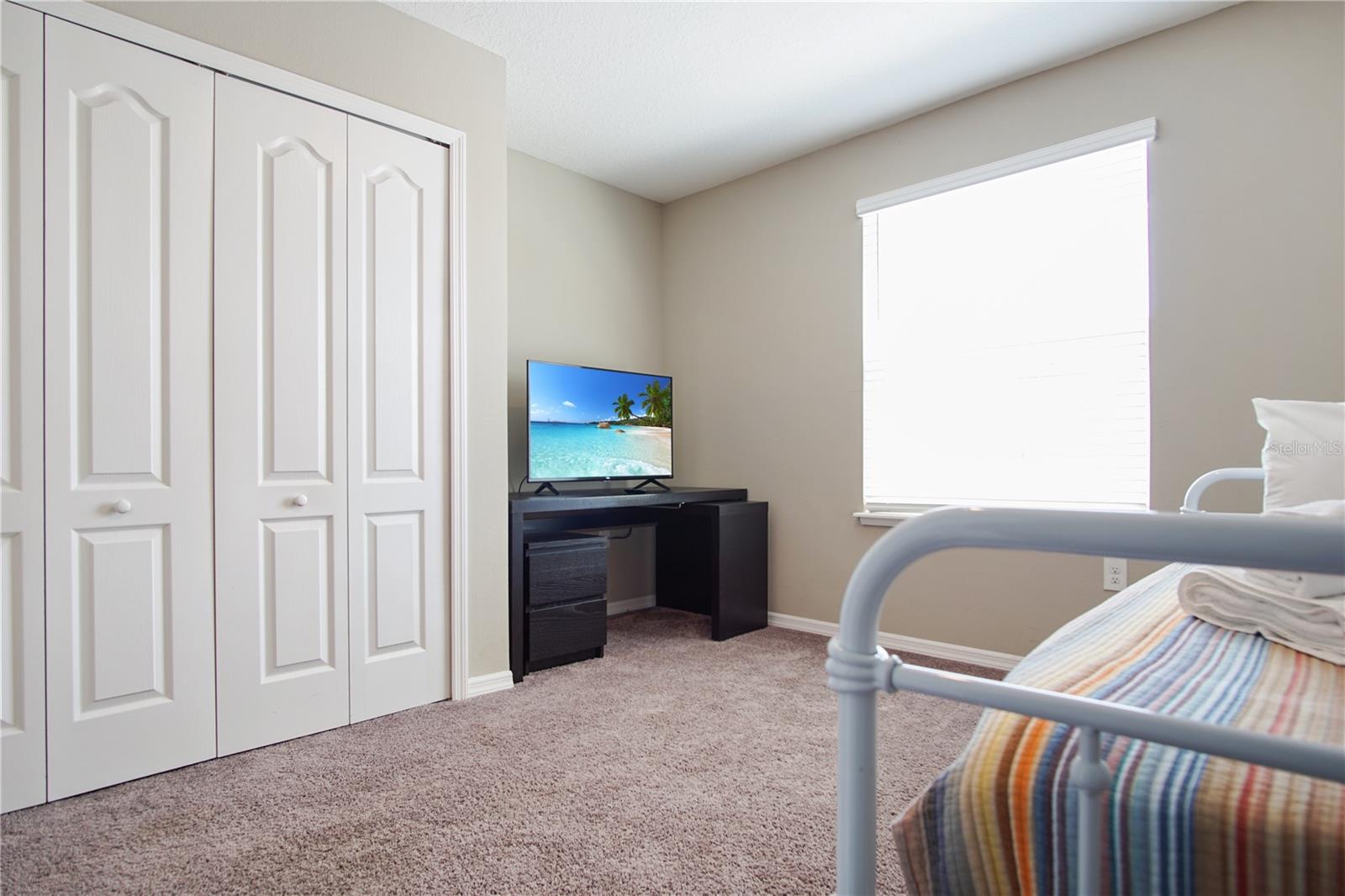 Image 27 of 39 For 4831 Coral Castle Drive