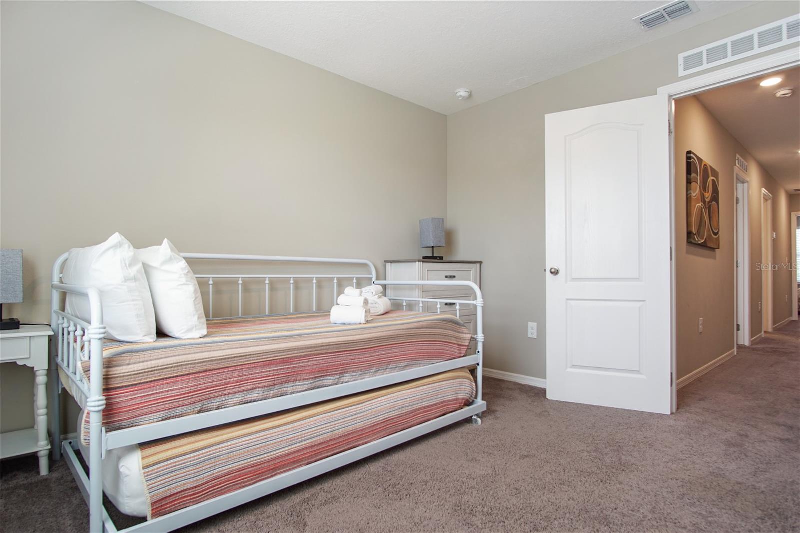 Image 29 of 39 For 4831 Coral Castle Drive