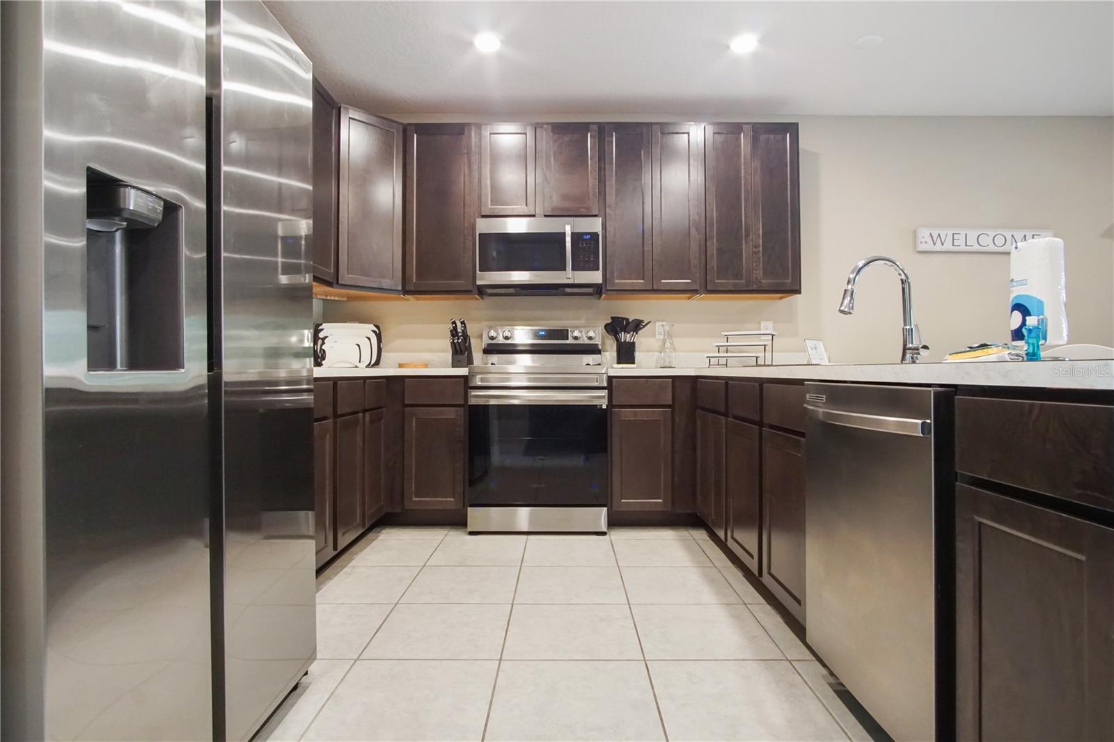 Image 4 of 39 For 4831 Coral Castle Drive