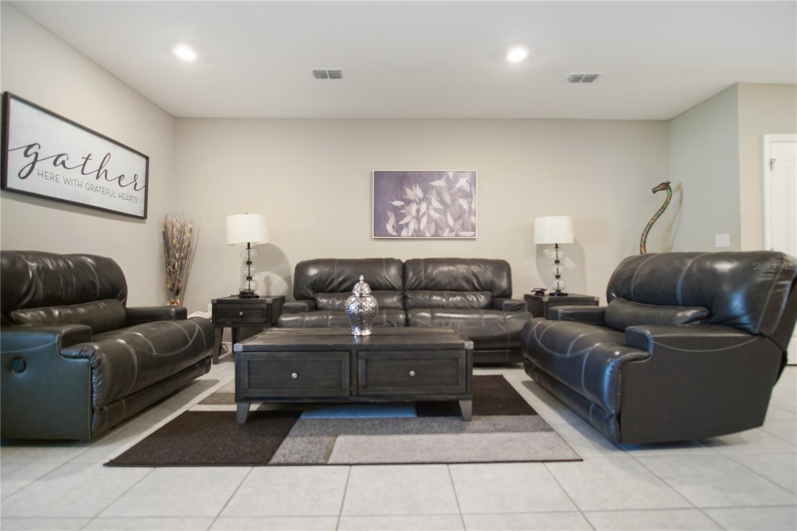 Image 6 of 39 For 4831 Coral Castle Drive