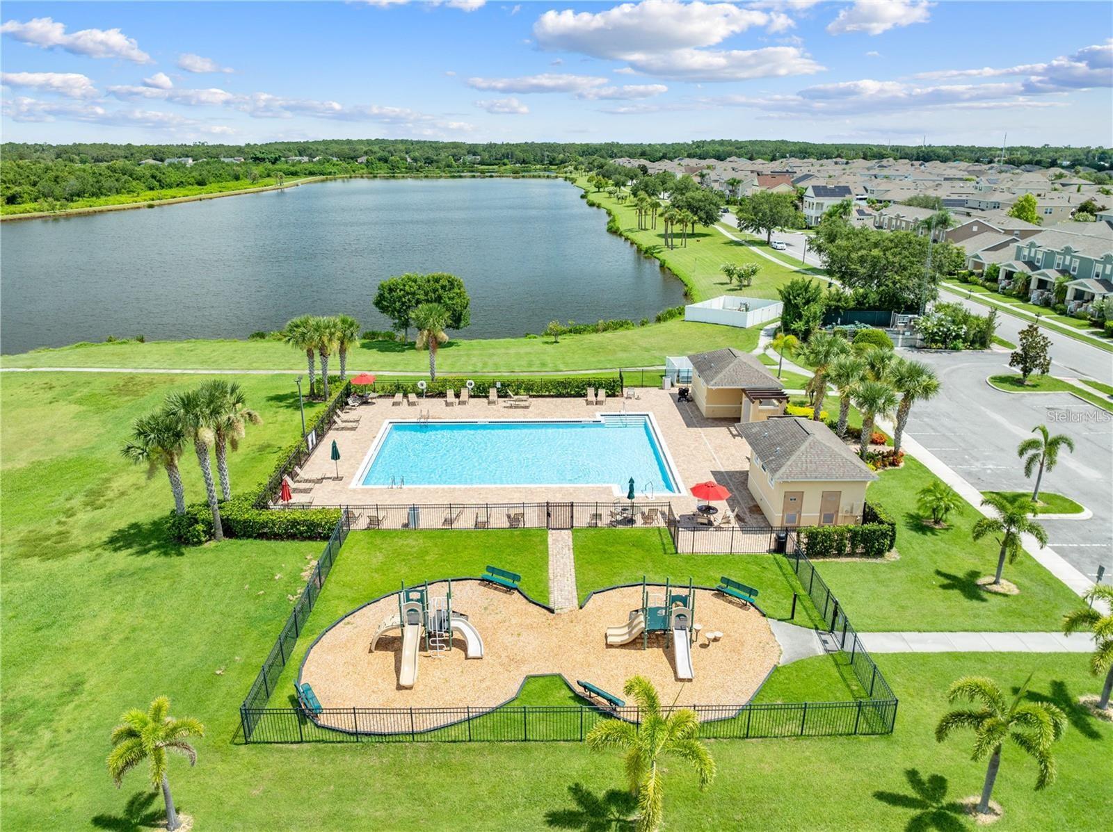 Image 26 of 54 For 1619 Reflection Cove