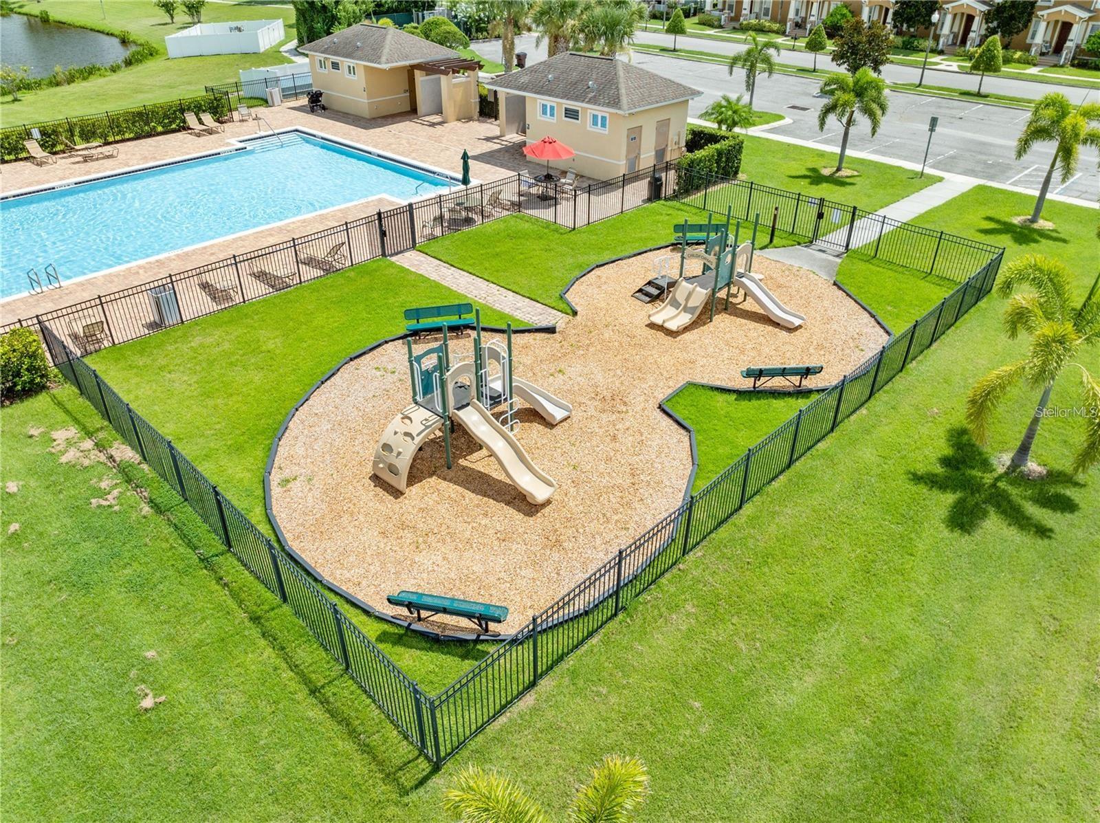 Image 30 of 54 For 1619 Reflection Cove