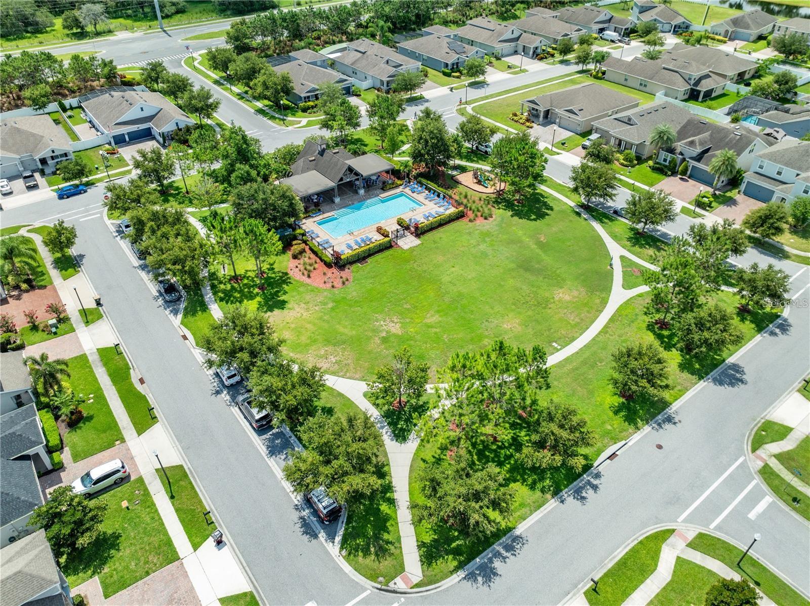 Image 33 of 54 For 1619 Reflection Cove