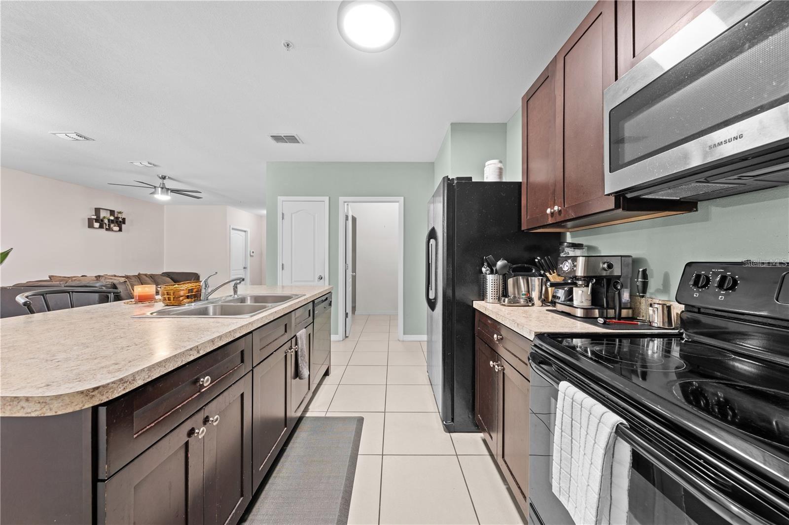 Image 8 of 54 For 1619 Reflection Cove