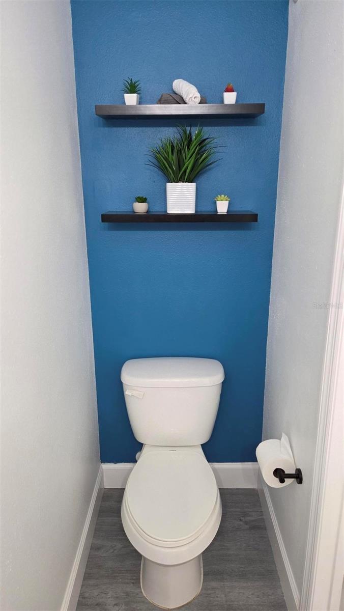 Image 12 of 38 For 10258 Lake District Lane