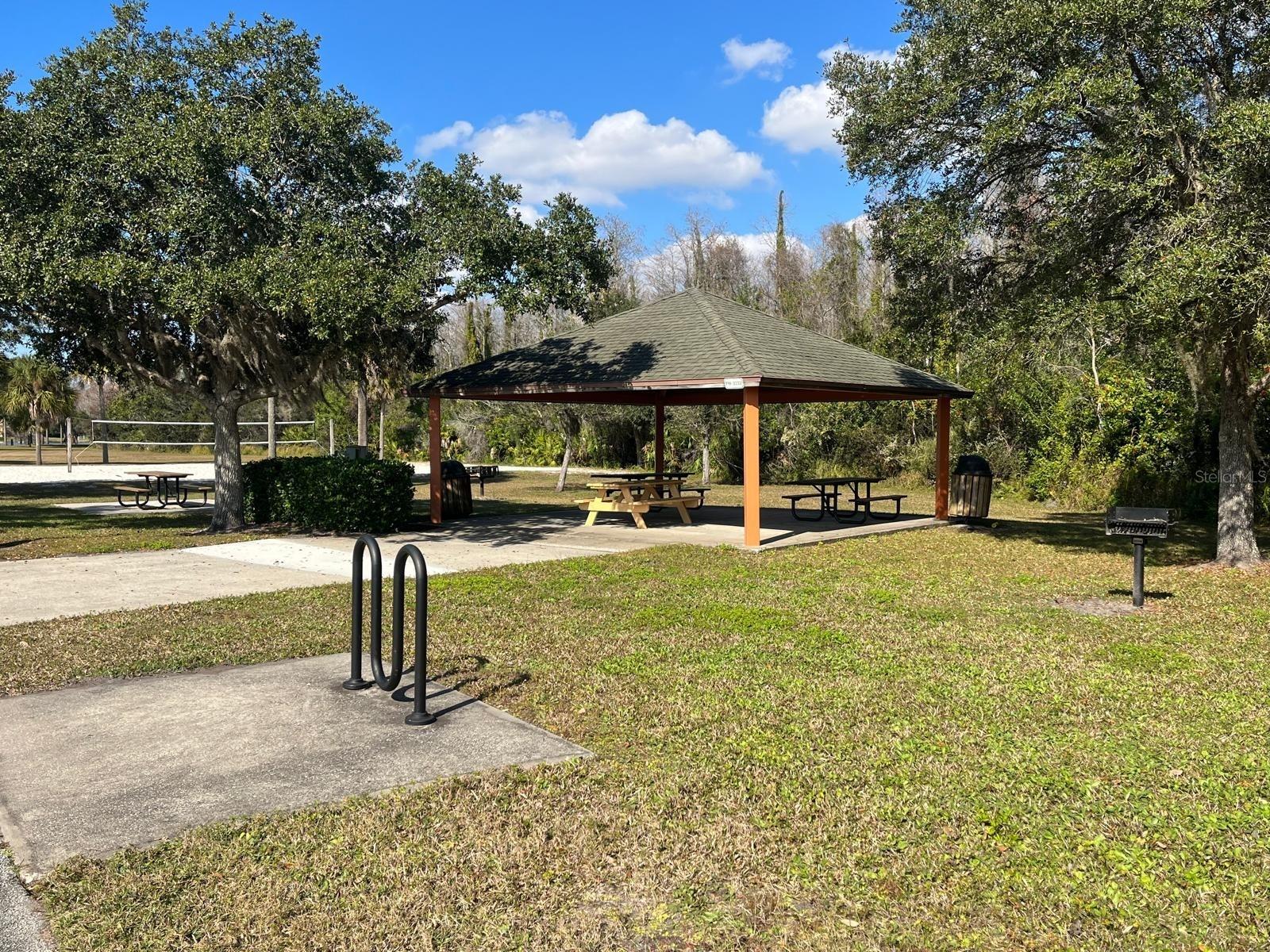 Image 27 of 38 For 10258 Lake District Lane