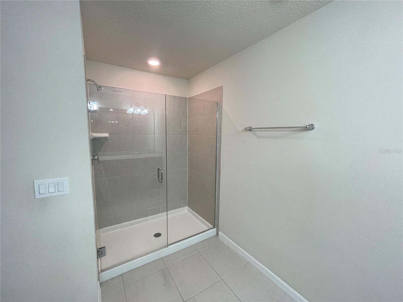 Image 25 of 40 For 3806 Grassland Drive