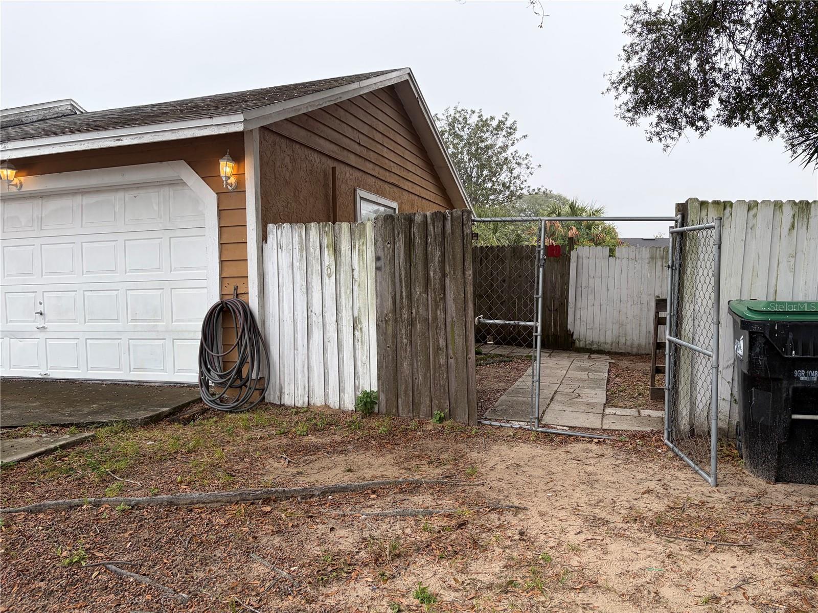 Image 3 of 18 For 1311 Woodman Way