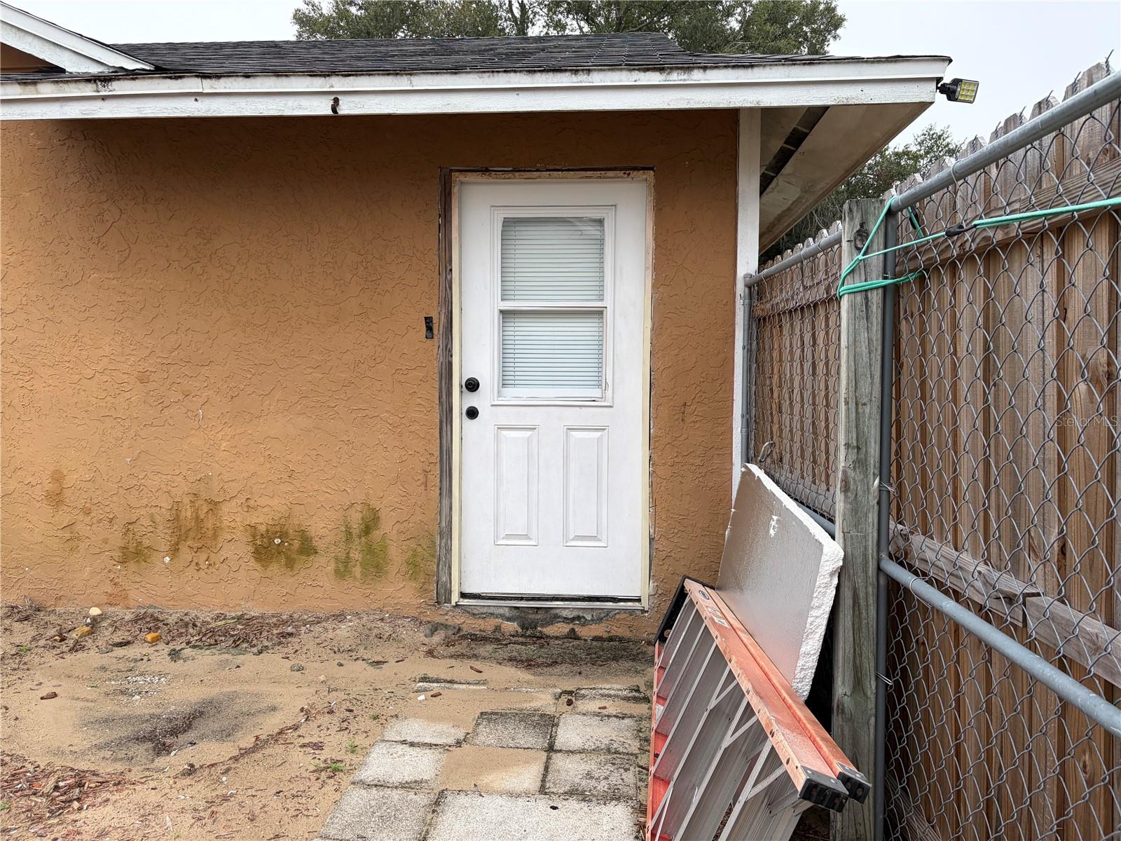 Image 4 of 18 For 1311 Woodman Way