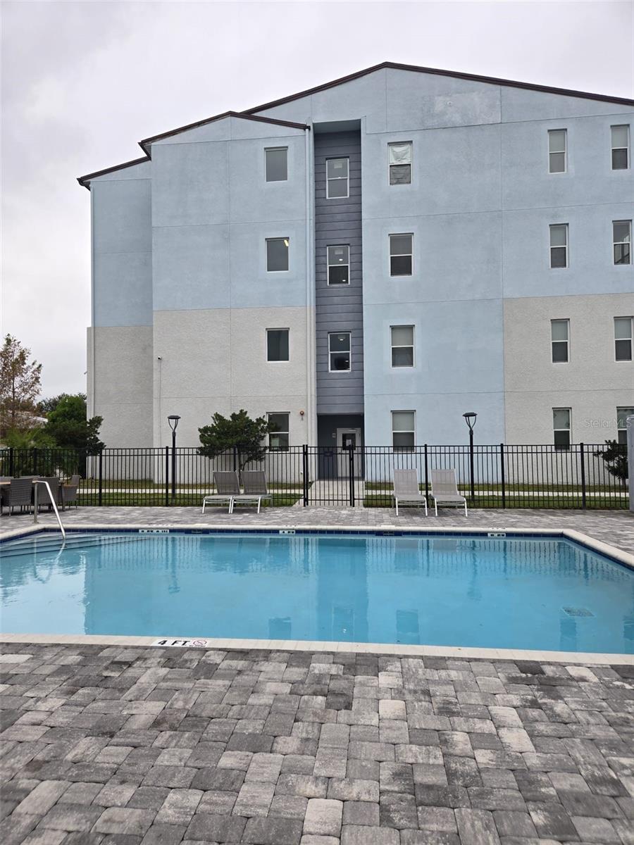 Image 16 of 17 For 800 Isaacville Dr  414