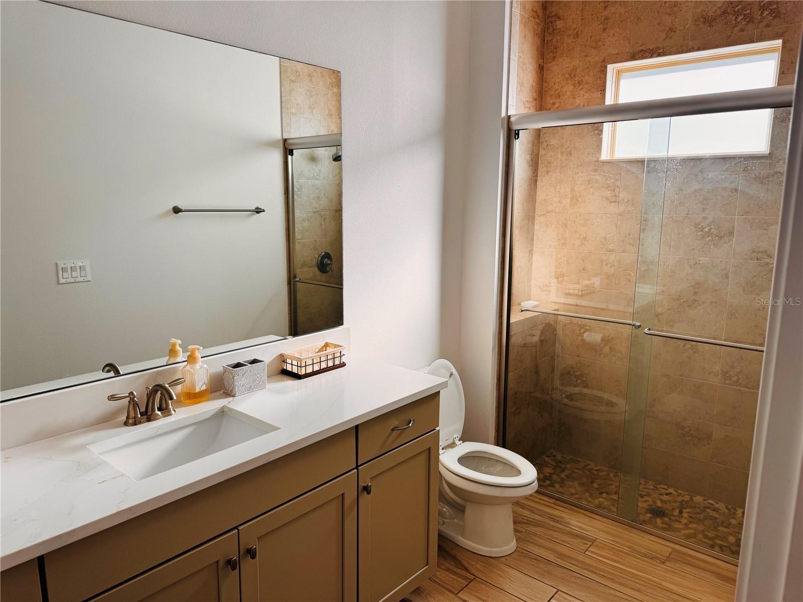 Image 12 of 23 For 9901 Winnington Street