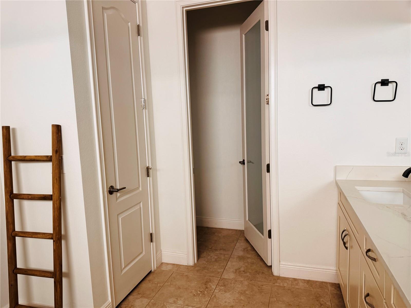 Image 22 of 23 For 9901 Winnington Street