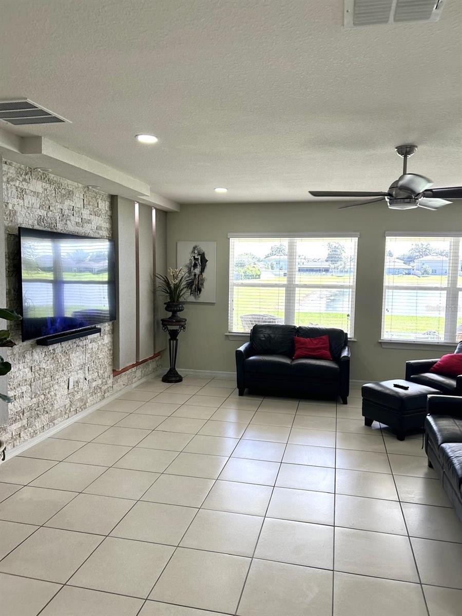 Image 9 of 11 For 3782 Yacobian Place