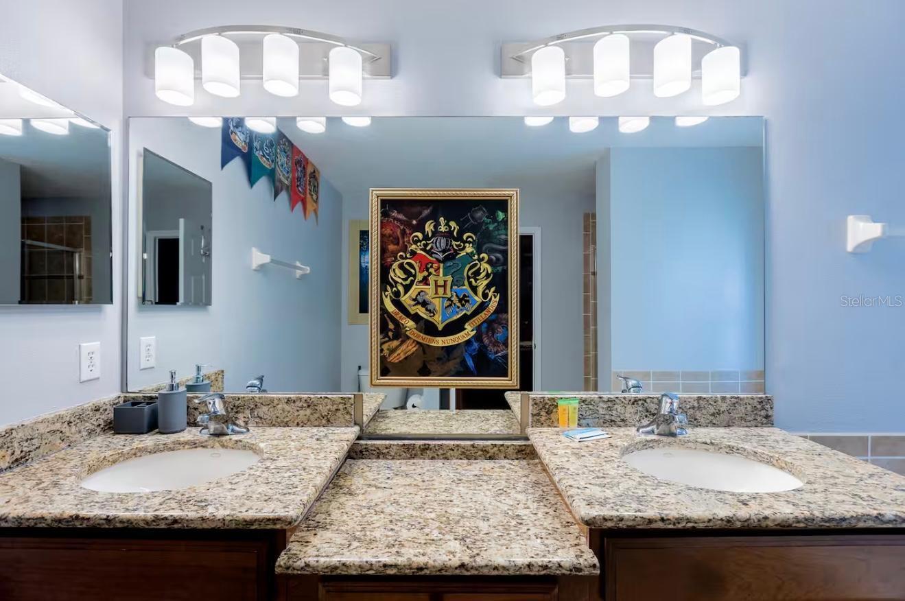 Image 25 of 40 For 885 Assembly Court