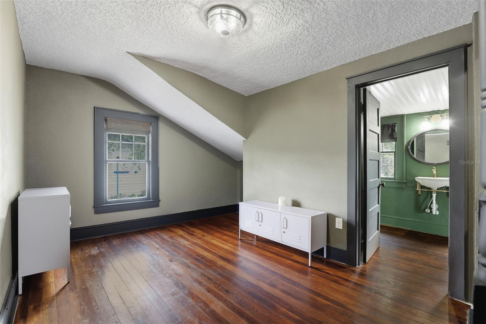 Image 25 of 36 For 1510 Washington Avenue