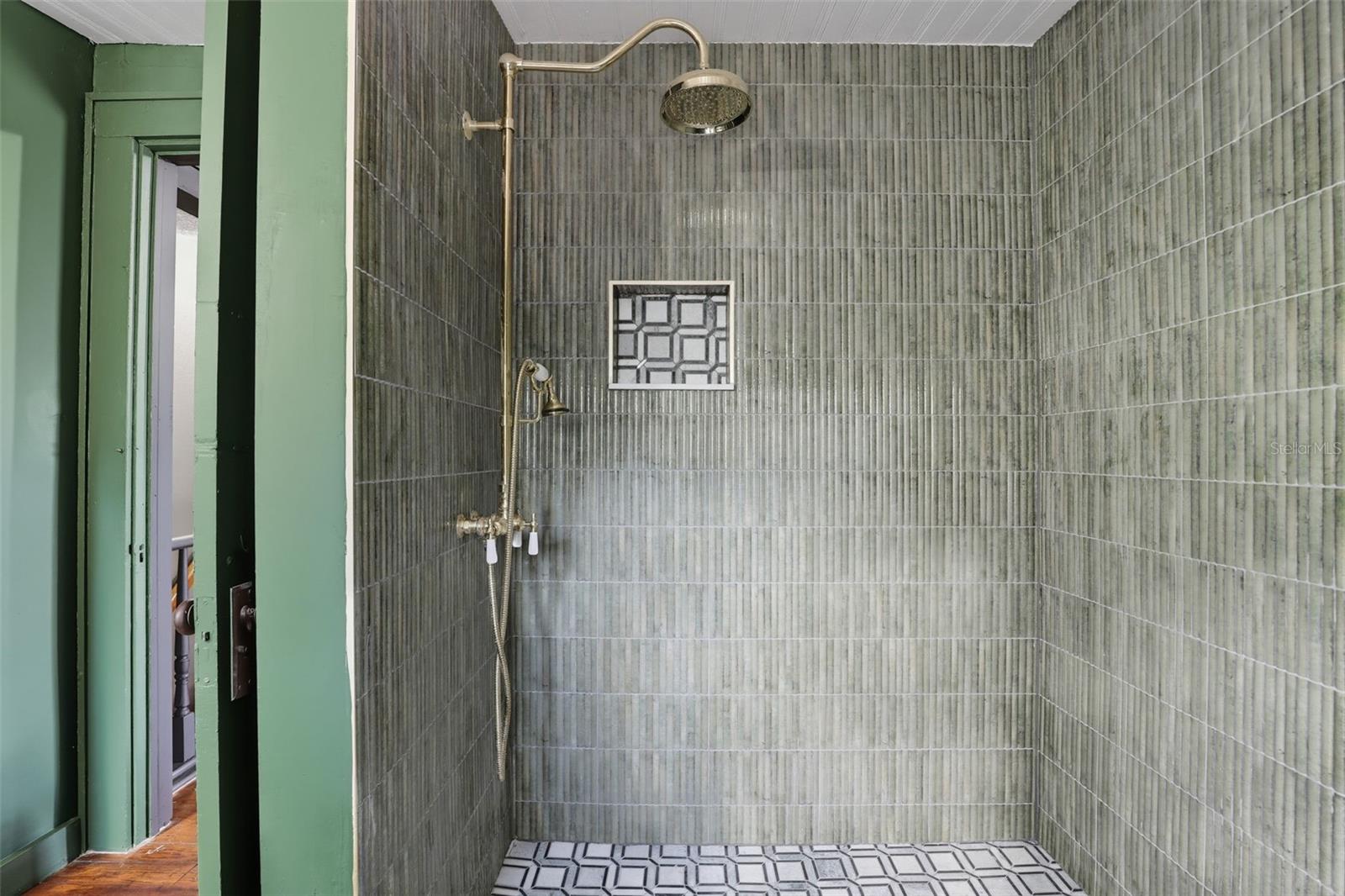 Image 27 of 36 For 1510 Washington Avenue