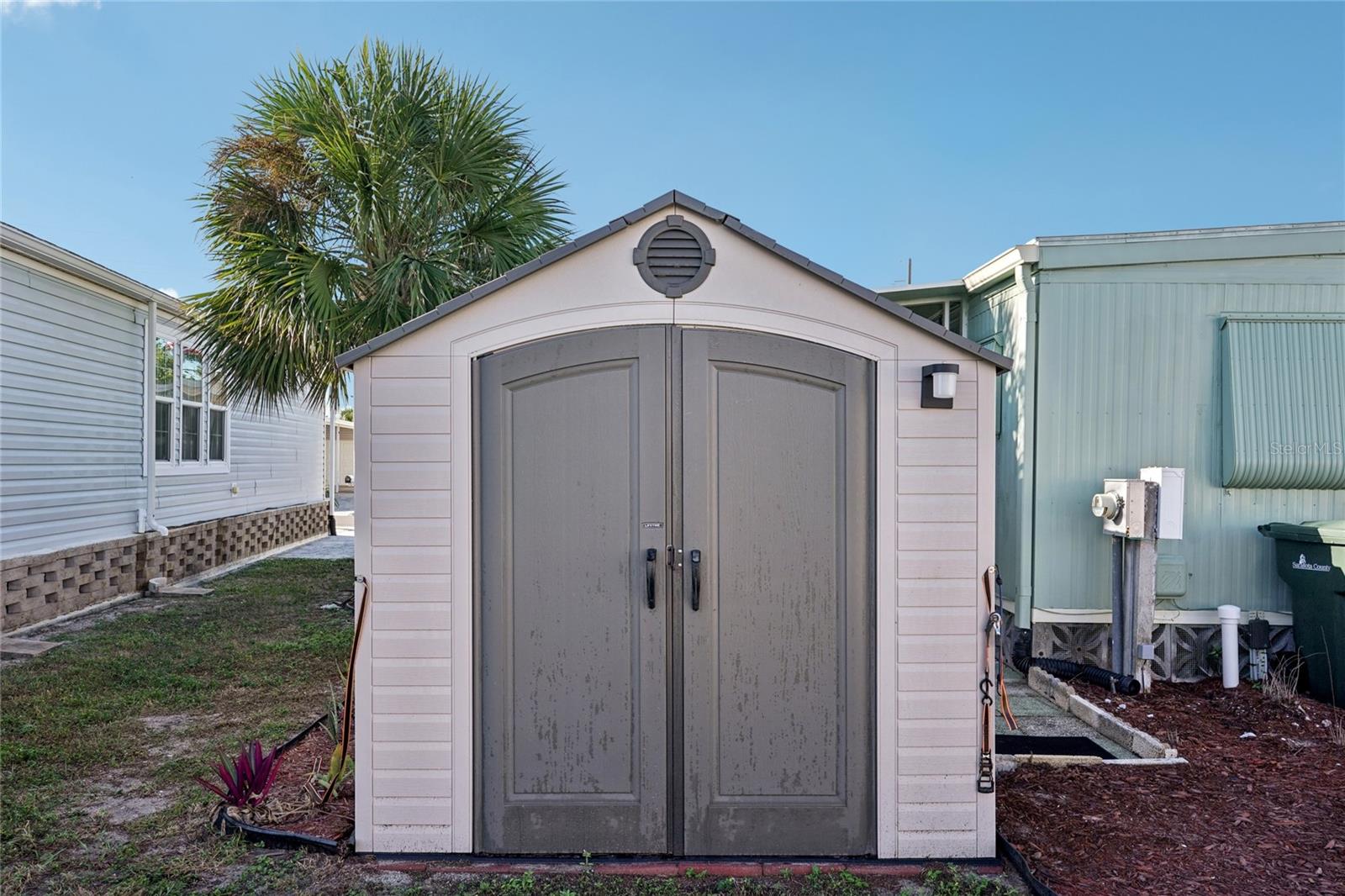 Image 23 of 24 For 712 Roma Road