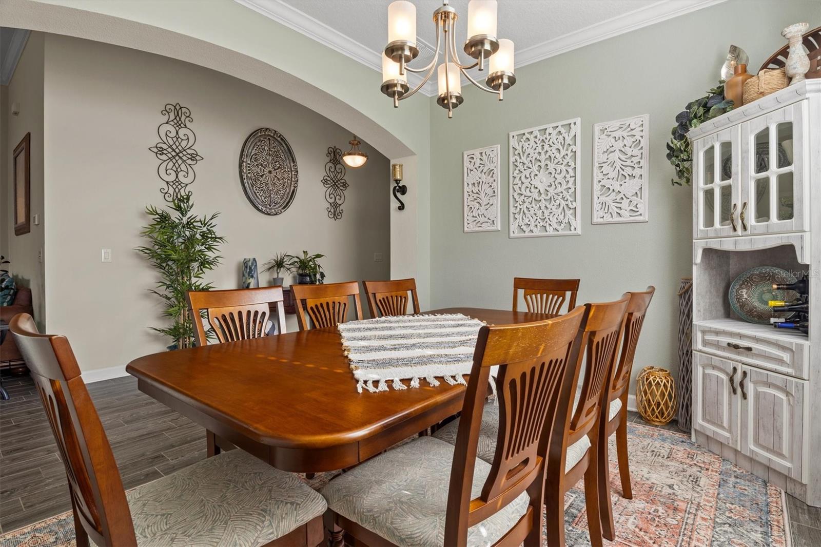 Image 13 of 52 For 3738 Plymouth Drive