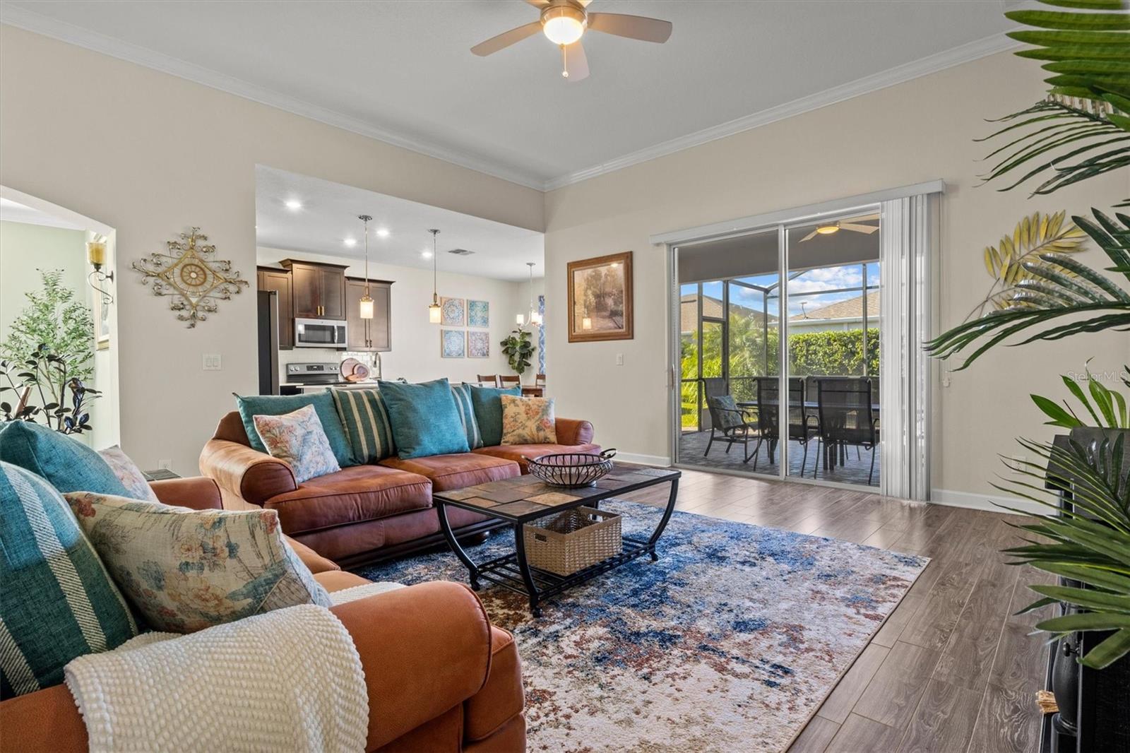 Image 17 of 52 For 3738 Plymouth Drive