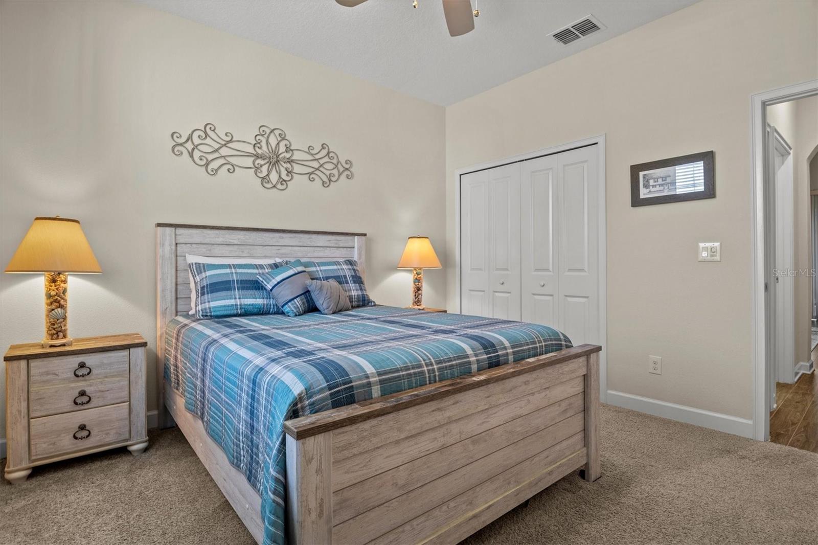 Image 24 of 52 For 3738 Plymouth Drive