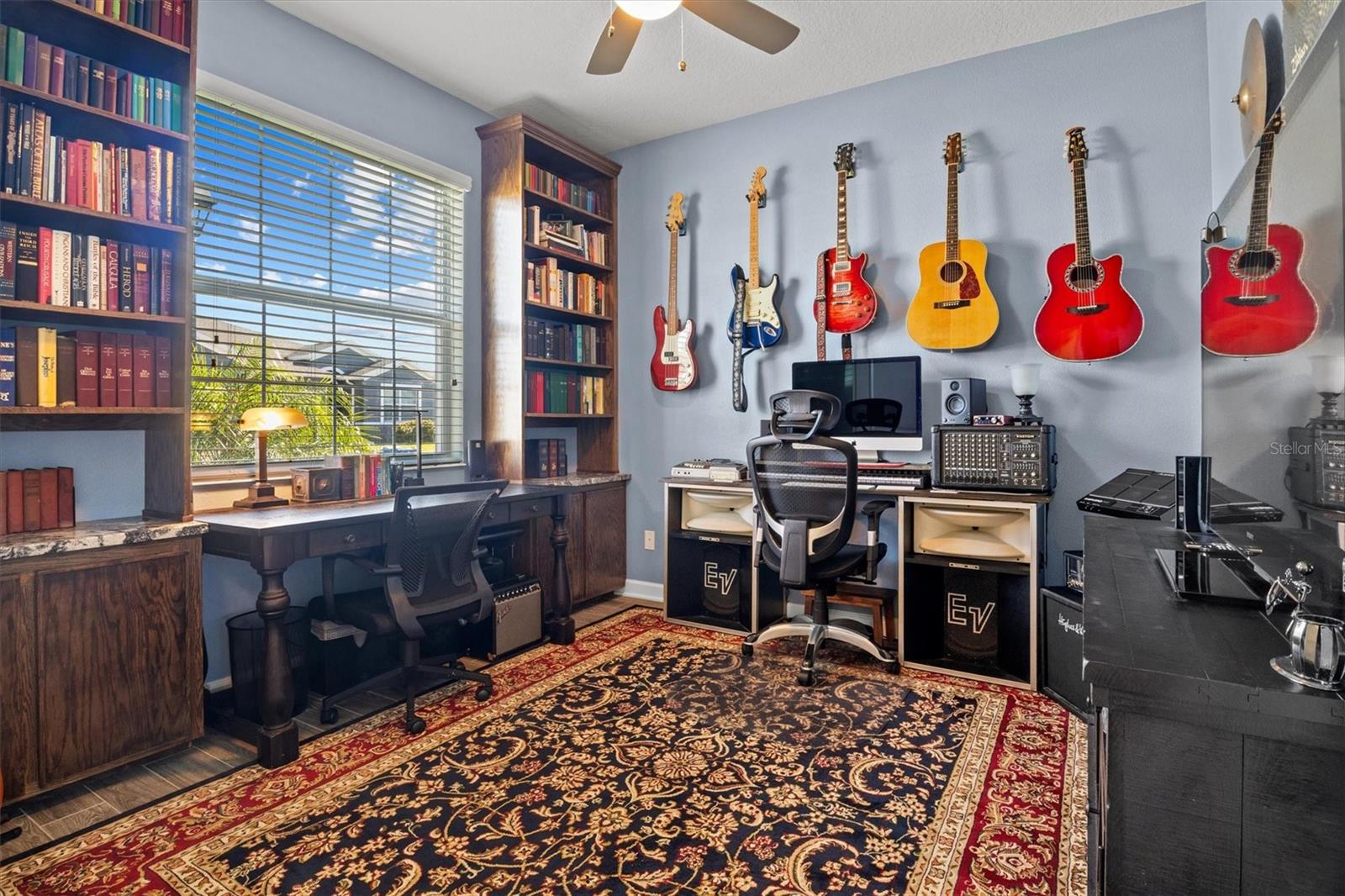 Image 27 of 52 For 3738 Plymouth Drive