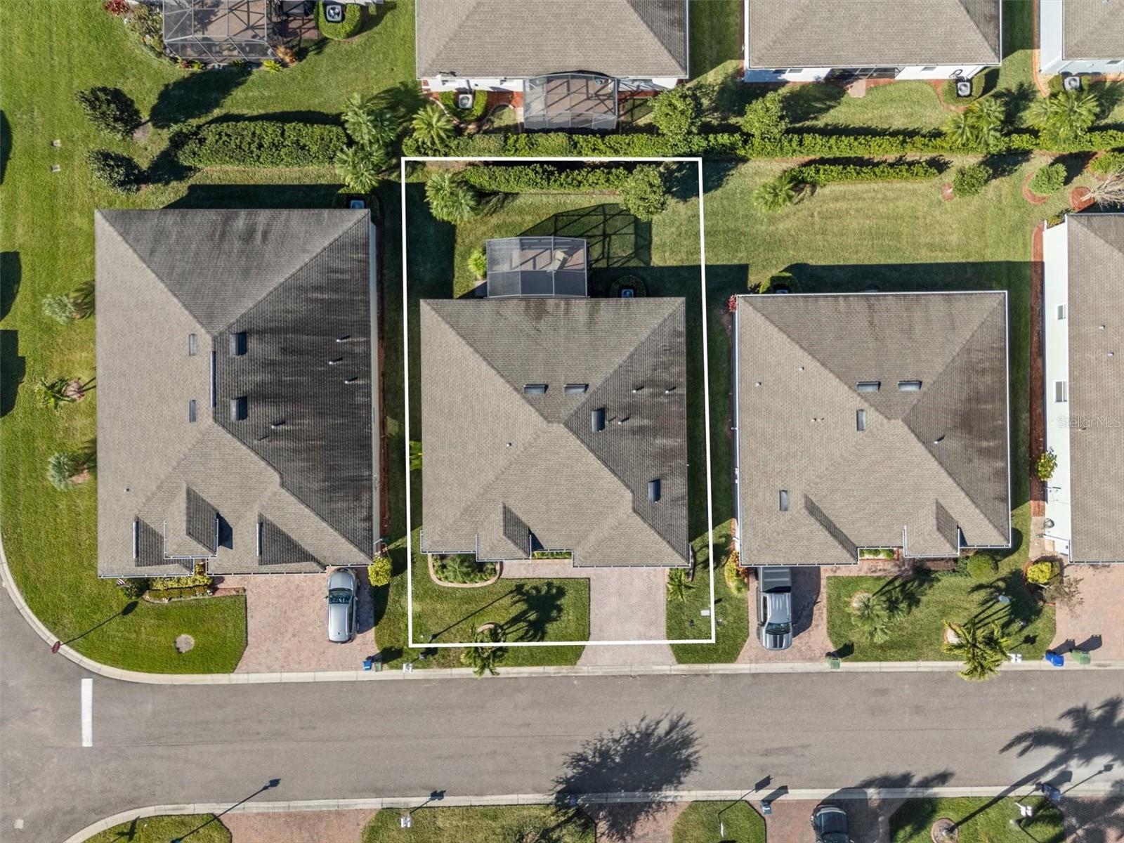 Image 39 of 52 For 3738 Plymouth Drive